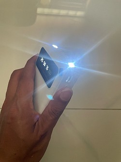 មានភ្លេីងពិល